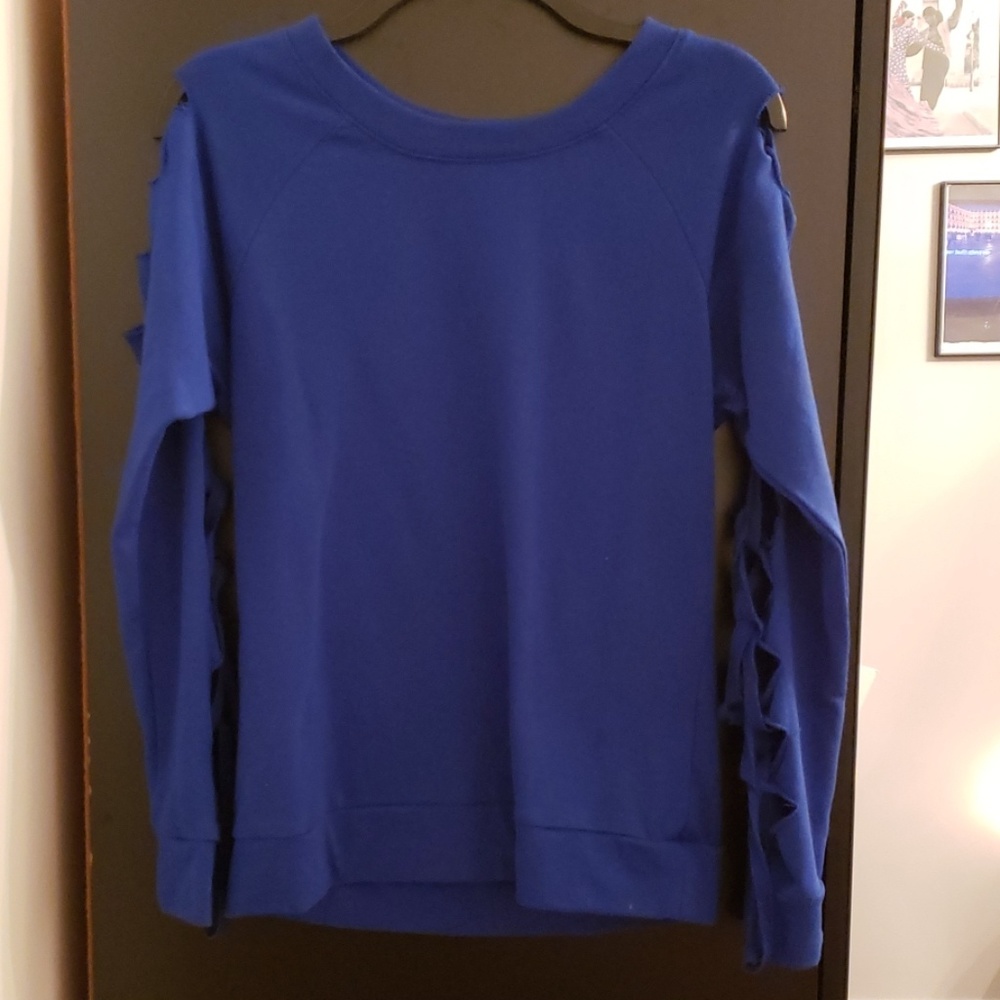 VENUS Cut Out Sleeve Sweatshirt